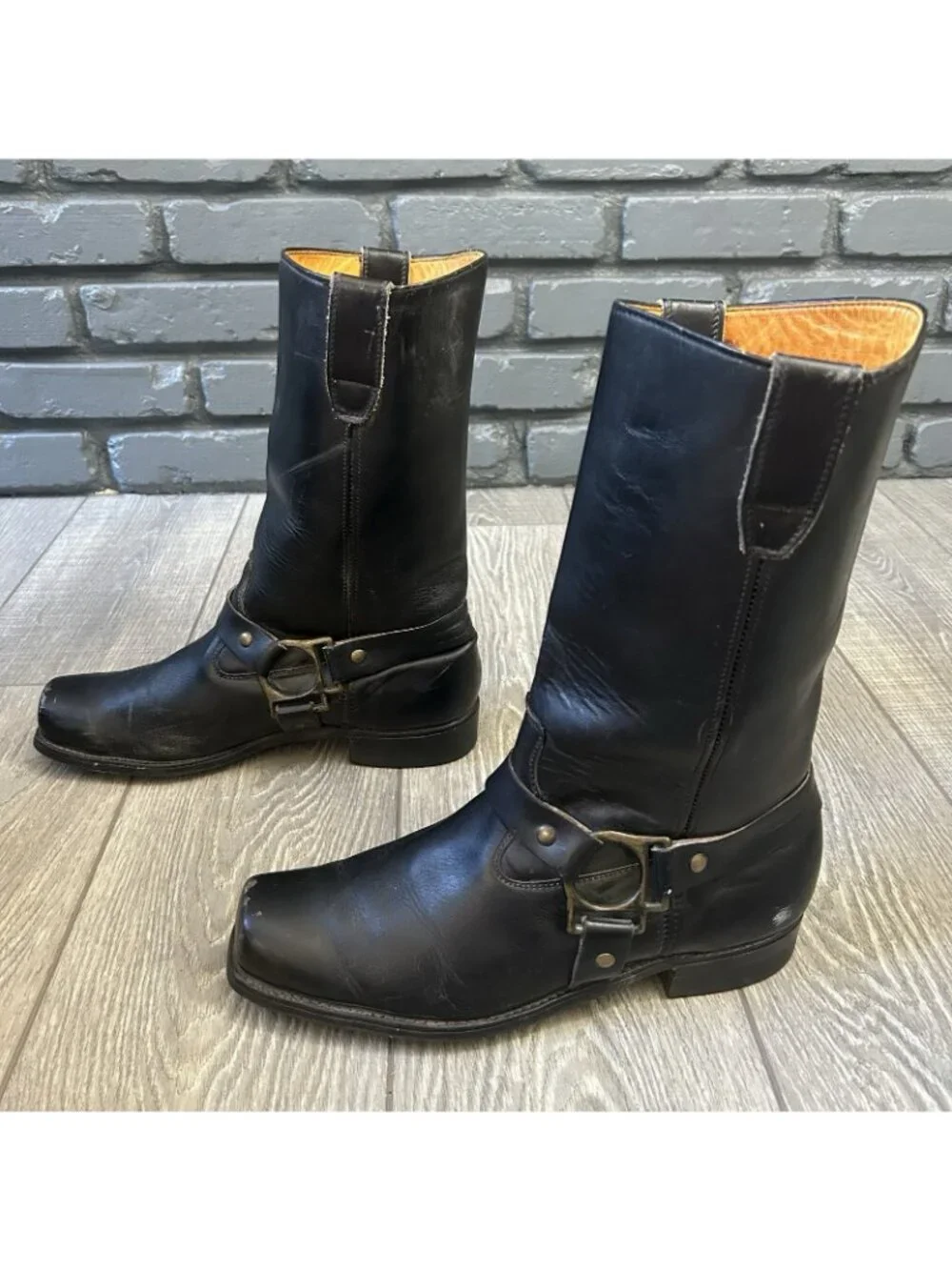 Hanover used boots